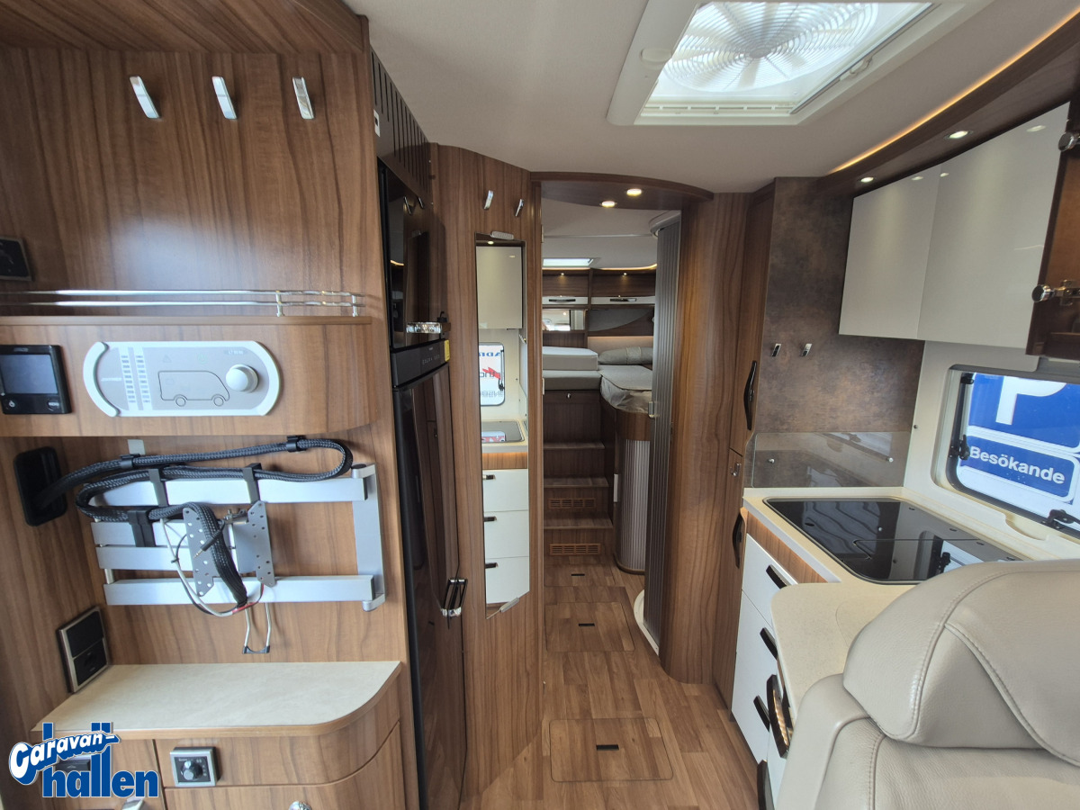 Hymer B 704 Premium Line, bild 20 av 28