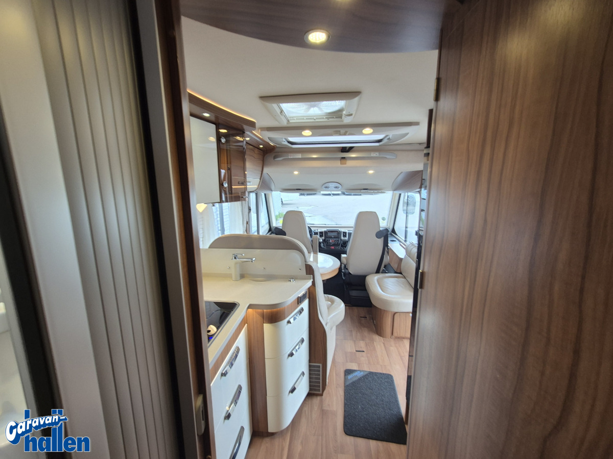 Hymer B 704 Premium Line, bild 24 av 28
