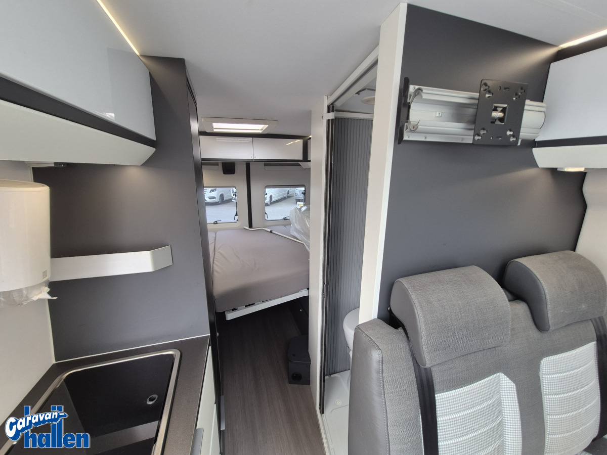 Adria Twin Supreme 600 SPB, bild 7 av 17