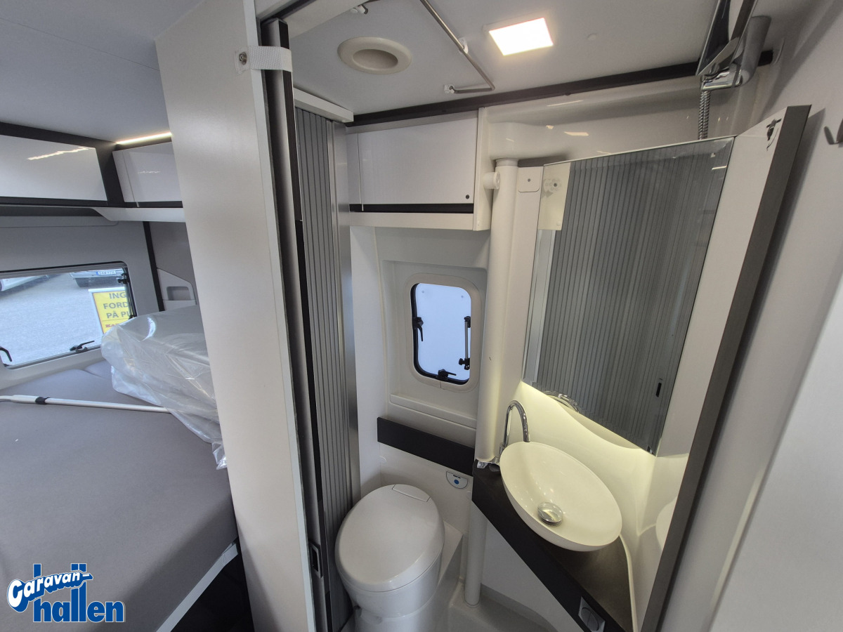 Adria Twin Supreme 600 SPB, bild 11 av 17