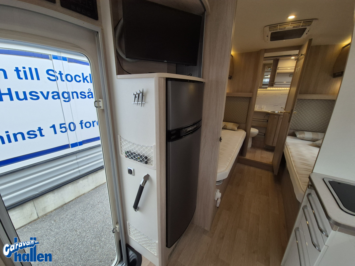 Rapido 655 F Scandinavian Edition, bild 25 av 36