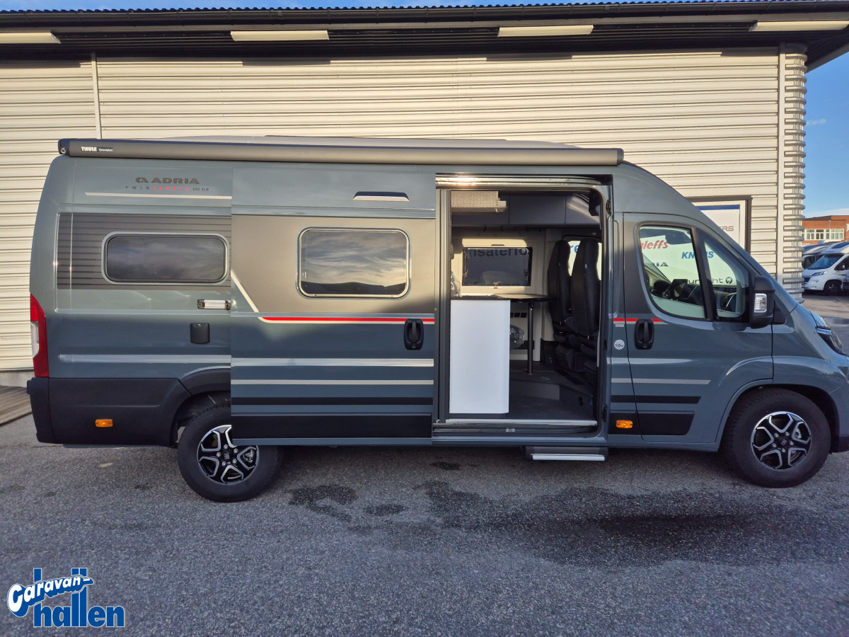 Adria TWIN SPORTS 640 SLB (Pop up tak) - Fiat MultiJet3 140HP (103kW) HD 43H, bild 1 av 42