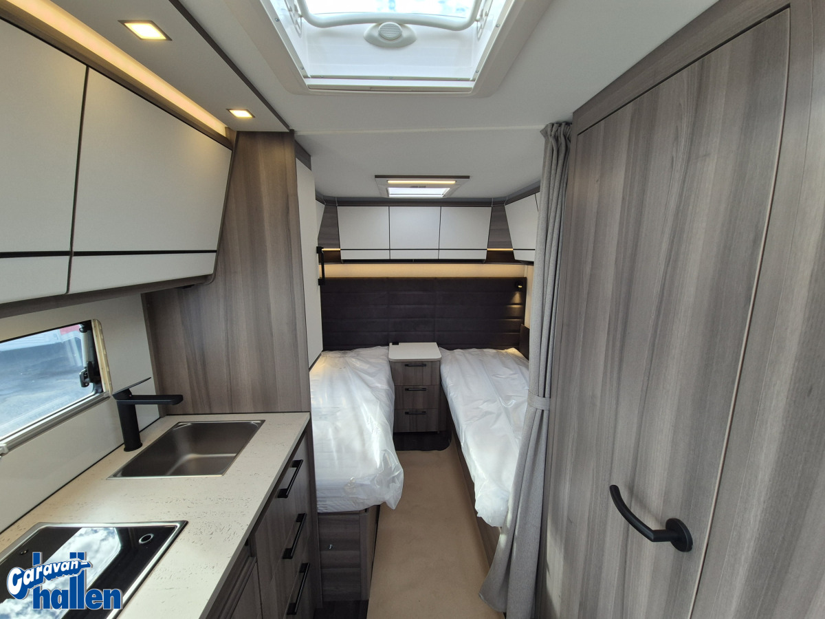 KABE ESTATE 470 GLE, bild 17 av 23