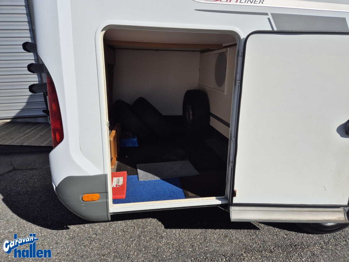 Knaus Sun Liner 700 LG, bild 5 av 32