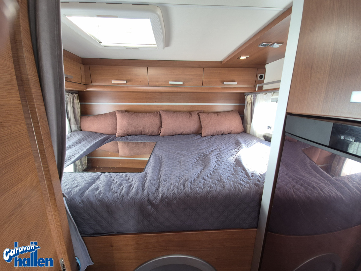 Knaus Sun Liner 700 LG, bild 19 av 32