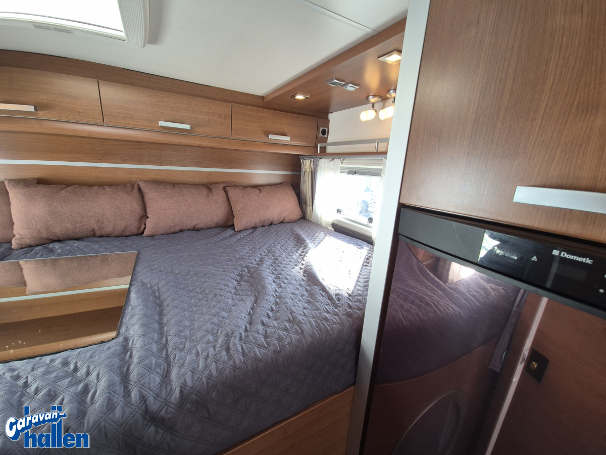 Knaus Sun Liner 700 LG, bild 20 av 32