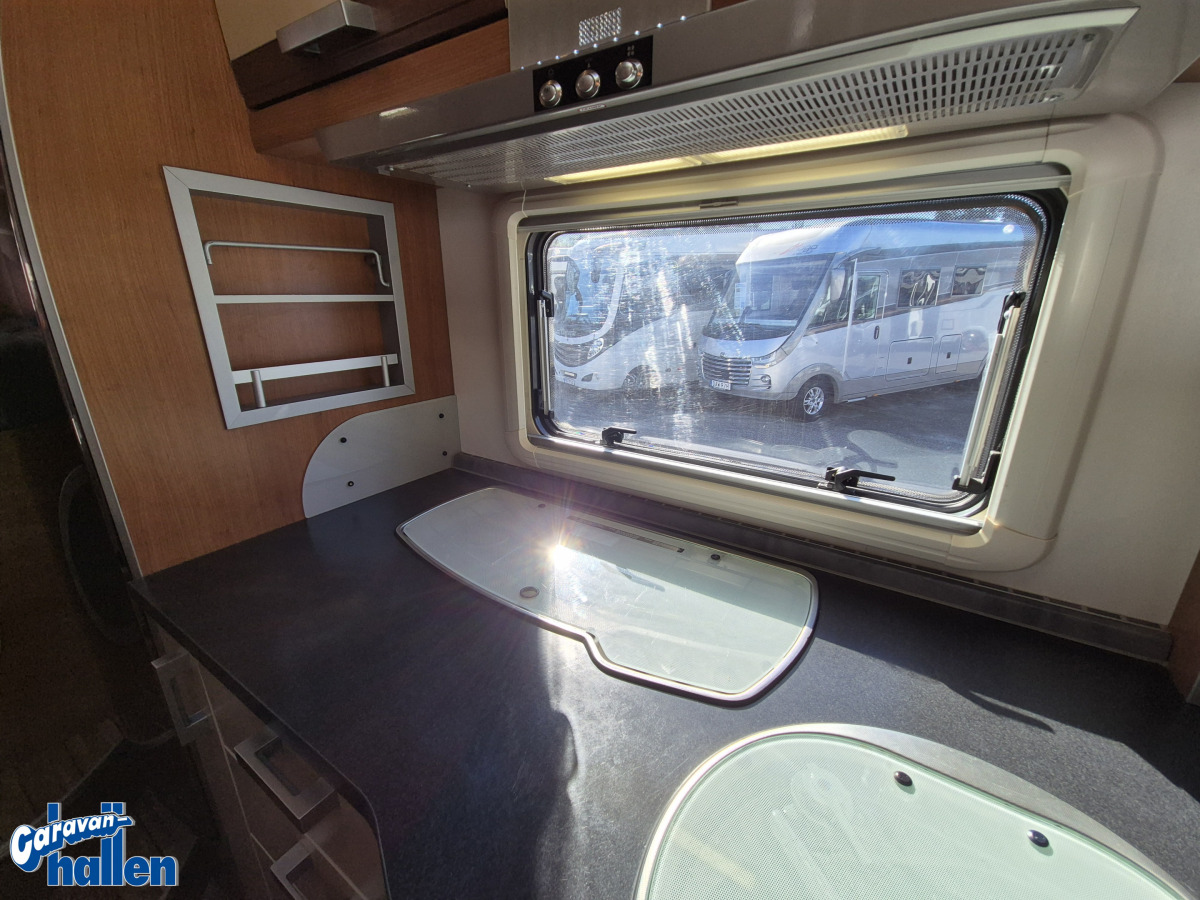 Knaus Sun Liner 700 LG, bild 24 av 32