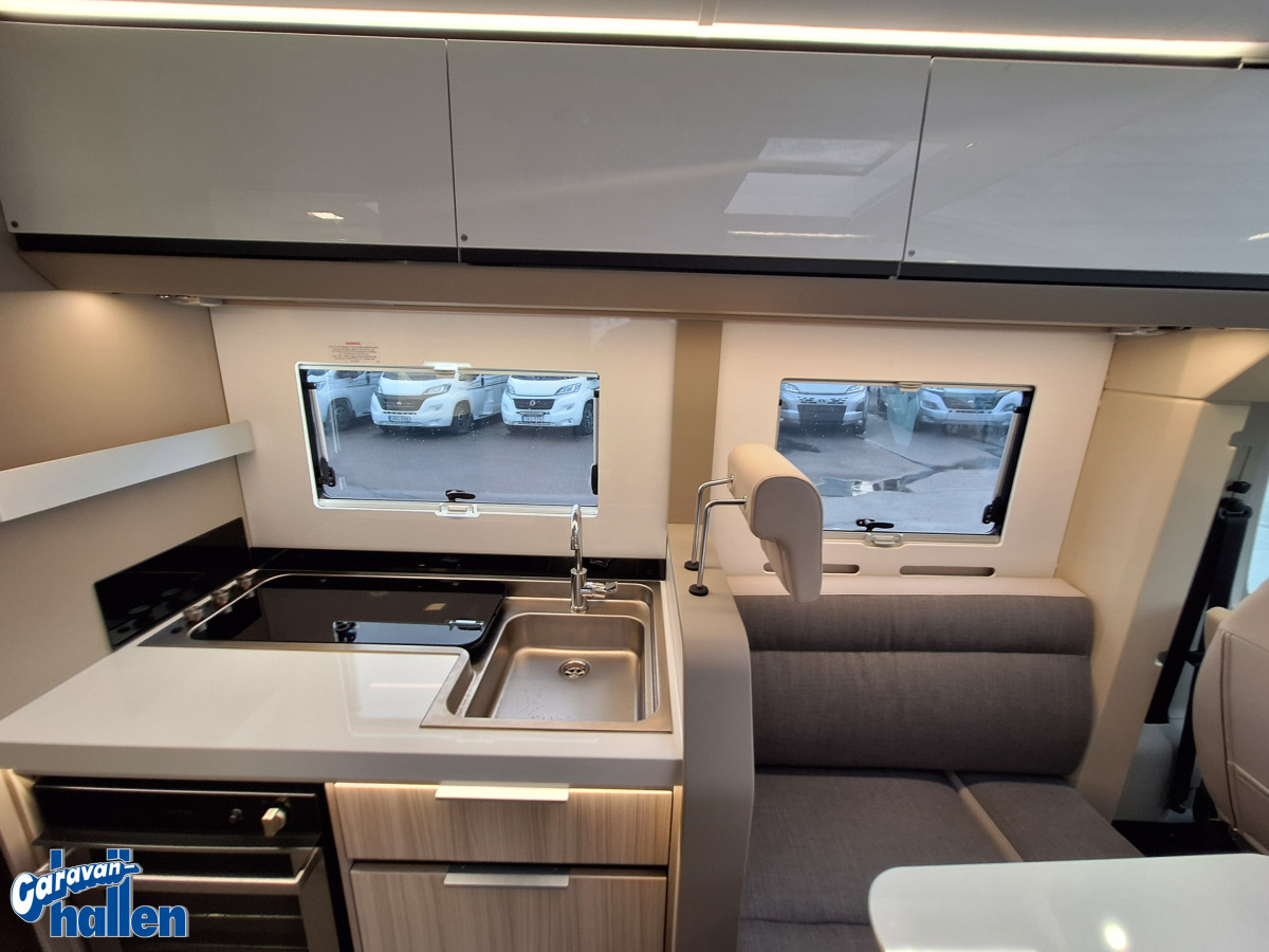 Adria Compact Supreme DL (Kompkyl/Adaptiv/Loungepack/Safetypack/Elek.p.broms/m.m), bild 15 av 25