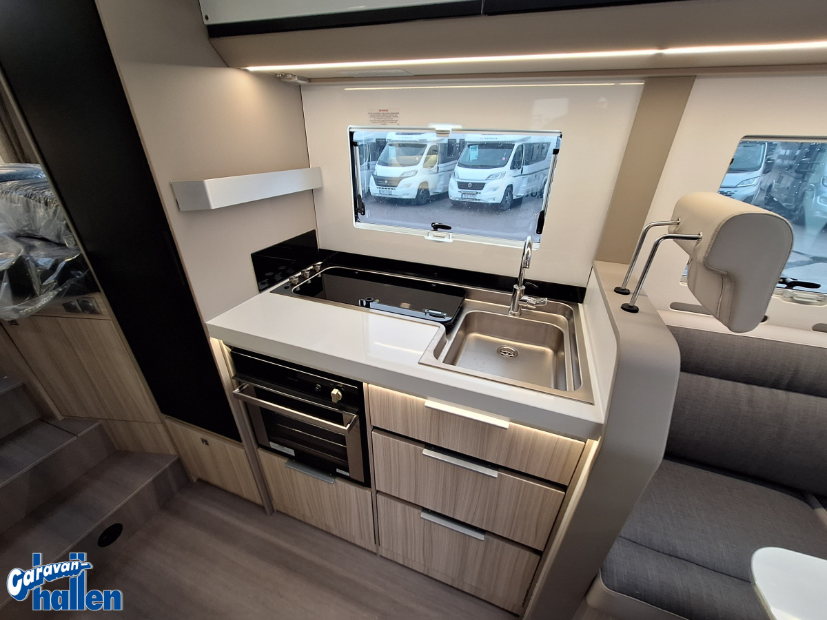 Adria Compact Supreme DL (Kompkyl/Adaptiv/Loungepack/Safetypack/Elek.p.broms/m.m), bild 16 av 25