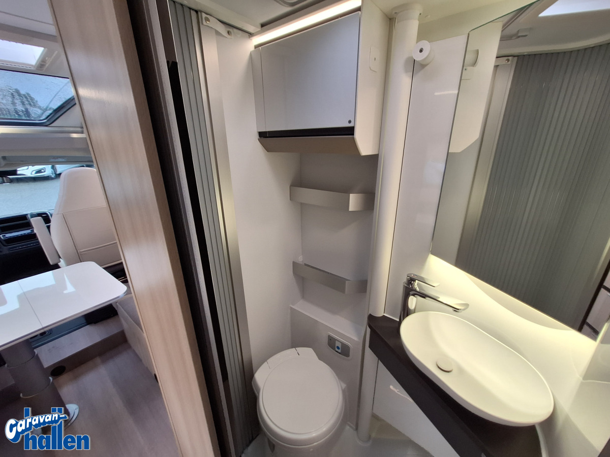 Adria Compact Supreme DL (Kompkyl/Adaptiv/Loungepack/Safetypack/Elek.p.broms/m.m), bild 21 av 25