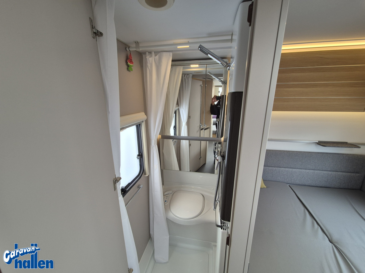 Adria Adora 522 UP, bild 15 av 19