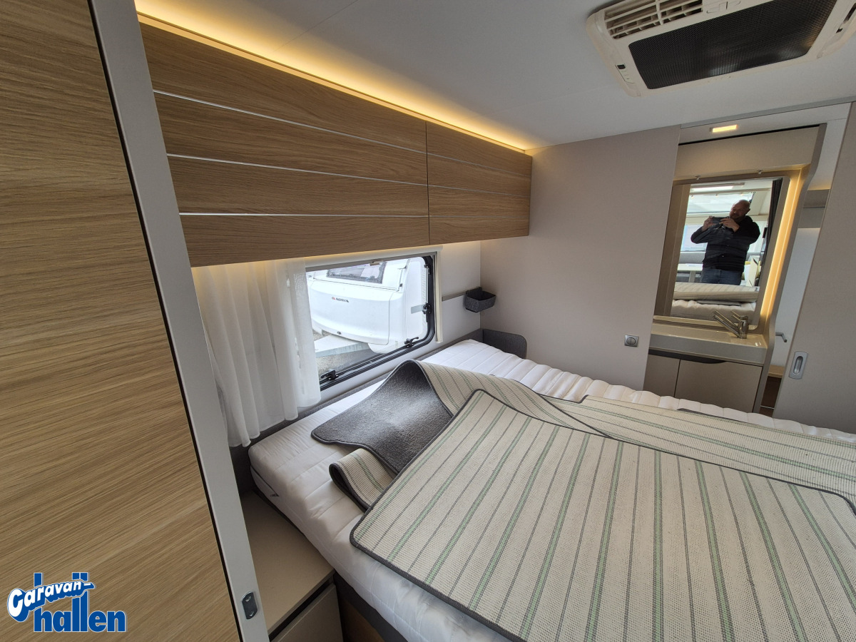 Adria Adora 613 UT, bild 16 av 23