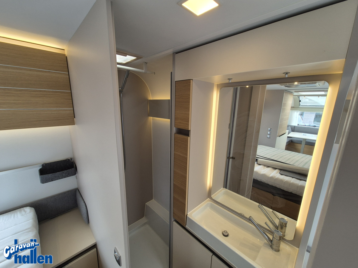 Adria Adora 613 UT, bild 19 av 23