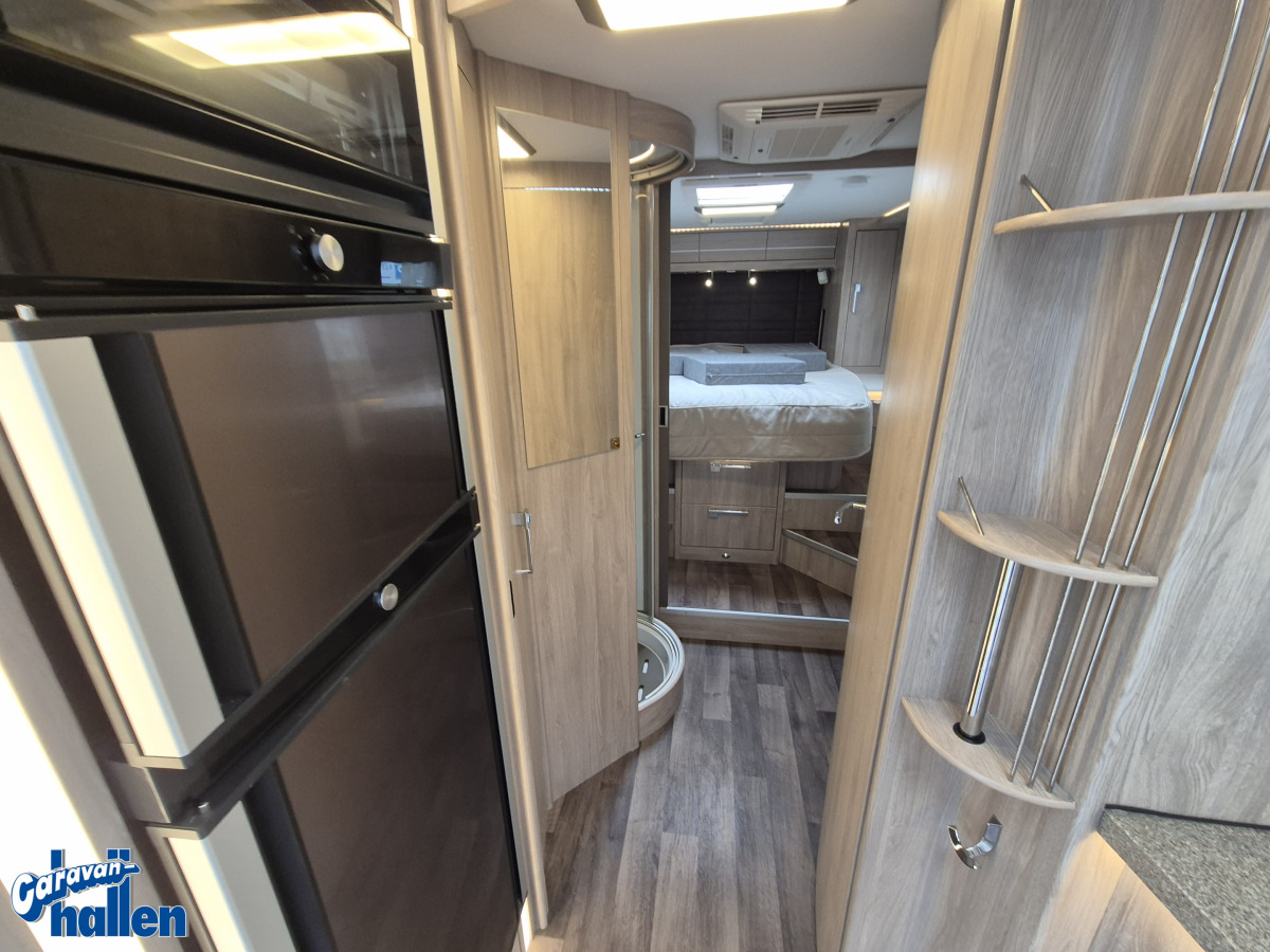 KABE Travelmaster Imperial 910 QB, bild 20 av 31