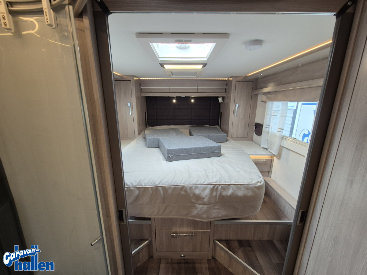 KABE Travelmaster Imperial 910 QB, bild 22 av 31