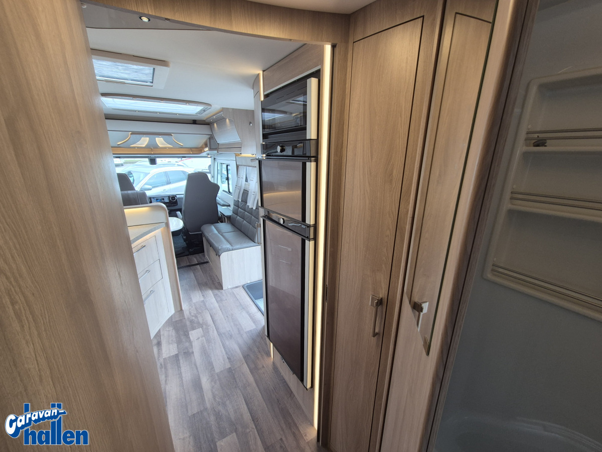 KABE Travelmaster Imperial 910 QB, bild 28 av 31