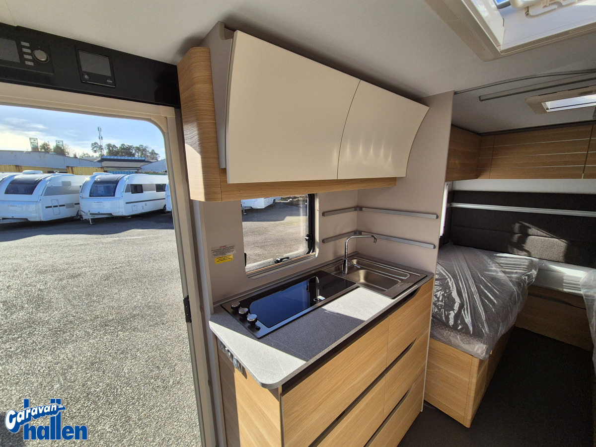 Adria Adora 502 UL, bild 9 av 16