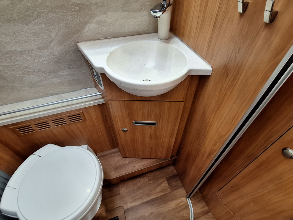 Hymer B 678 BIANCOLINE, bild 25 av 26