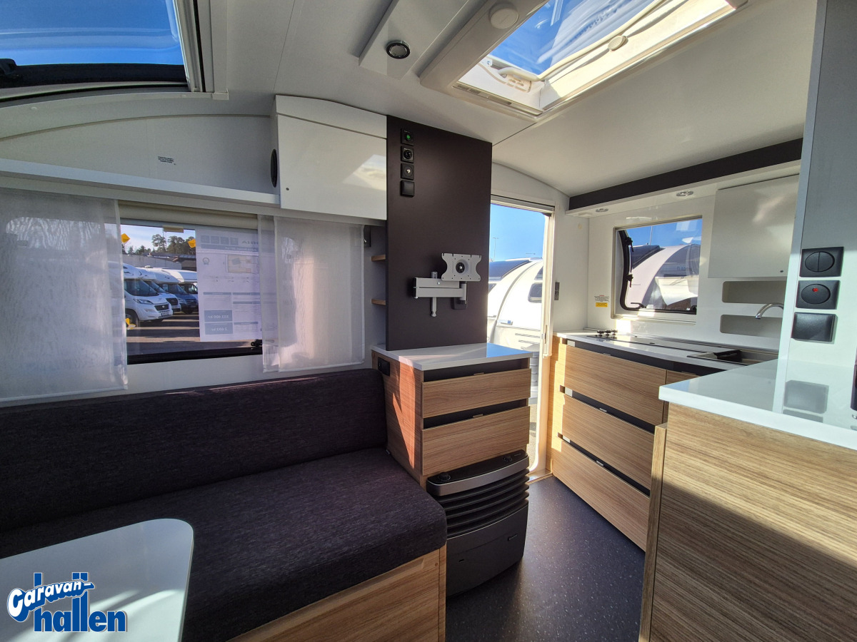 Adria Action 361 LH, bild 13 av 15