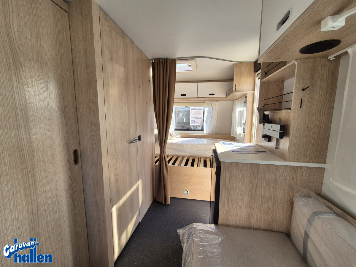 Adria AVIVA 422 PY, bild 8 av 13