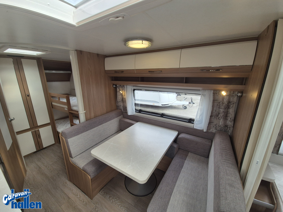 Hobby 545 KMF De Luxe, bild 8 av 18