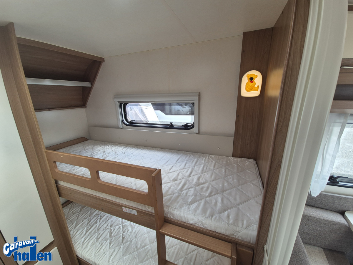 Hobby 545 KMF De Luxe, bild 13 av 18