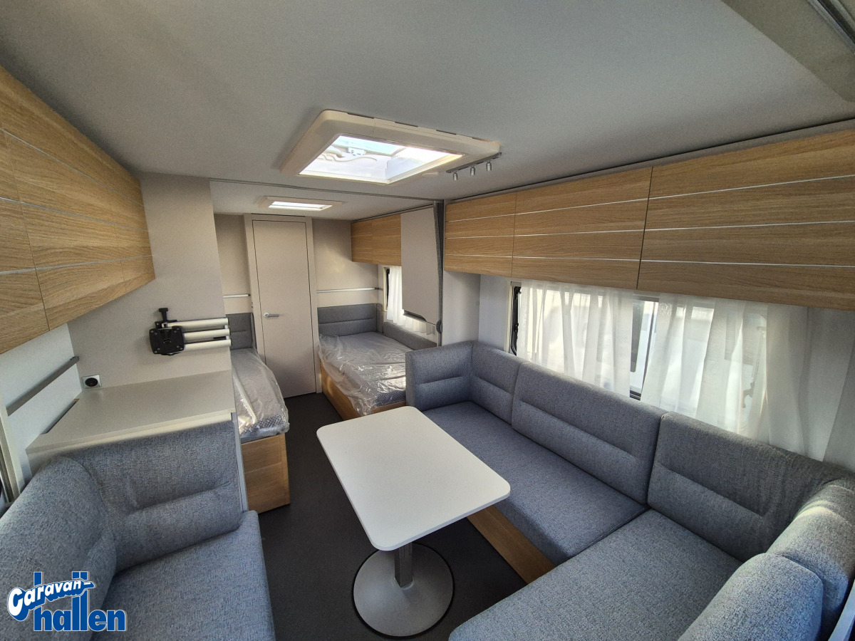 Adria Adora 613 HT, bild 12 av 23