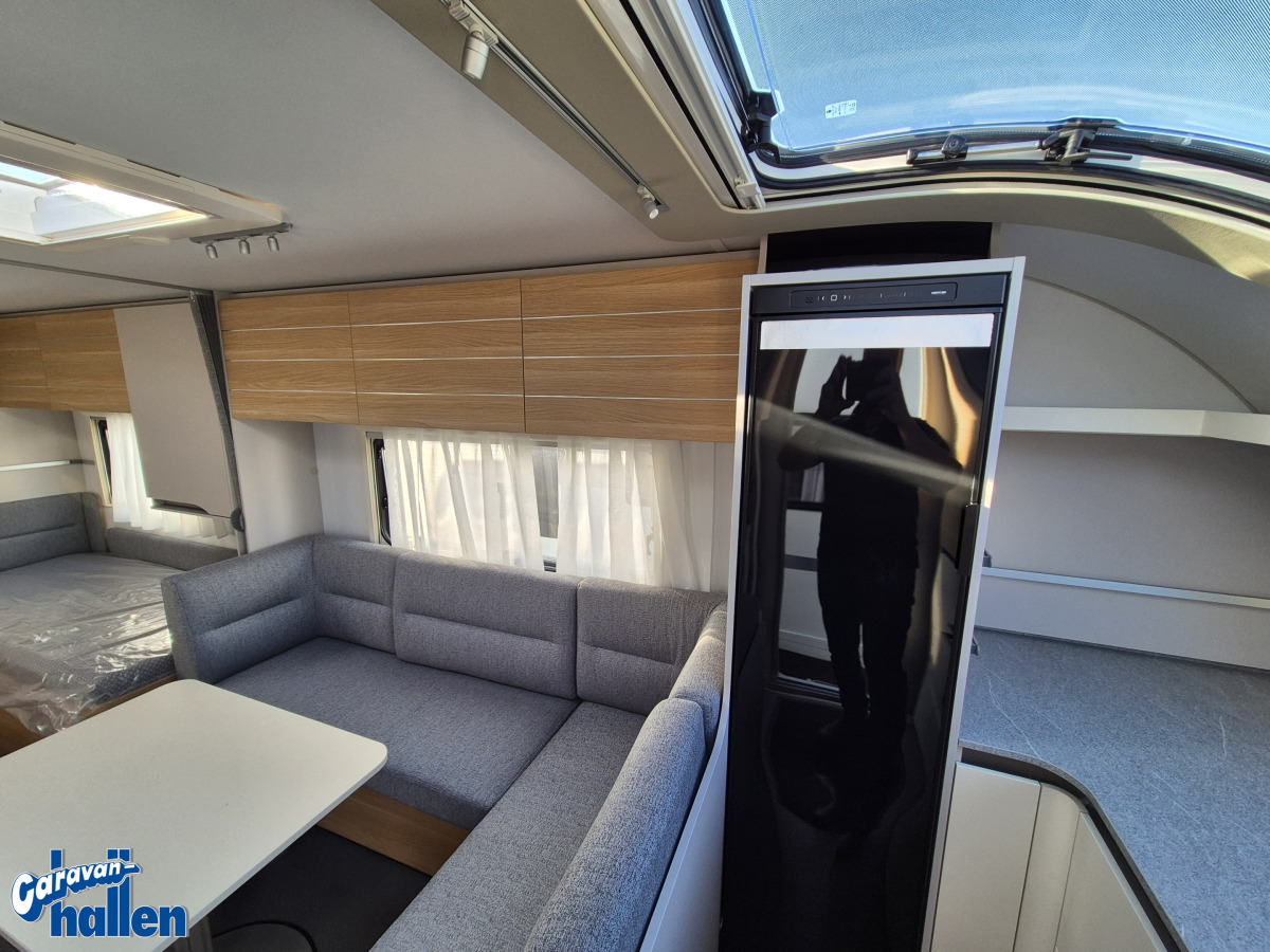 Adria Adora 613 HT, bild 13 av 23