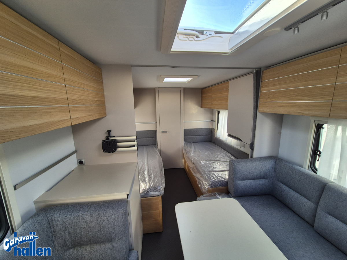 Adria Adora 613 HT, bild 17 av 23