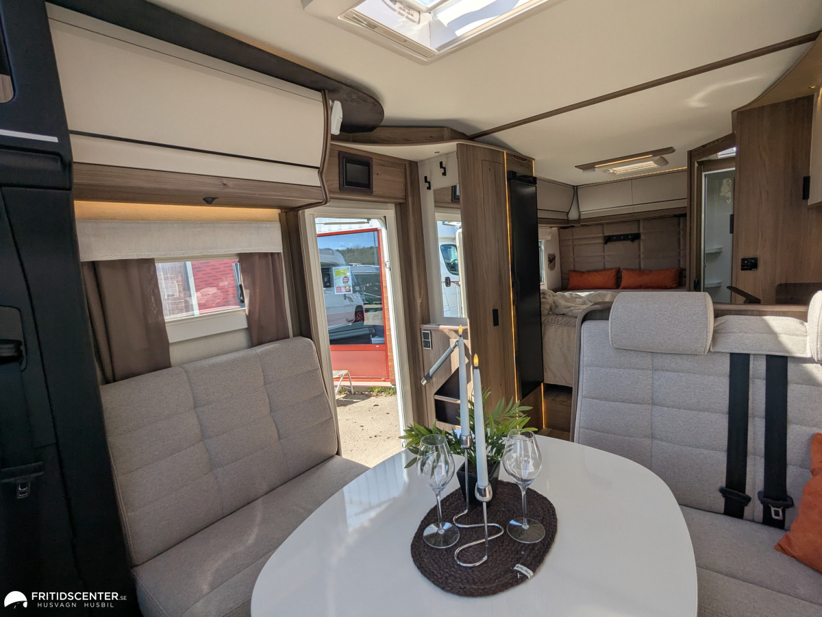 KABE Travel Master Novum 750 LXL *B-kort / Mercedes/ Åretrunt komfort, bild 7 av 25