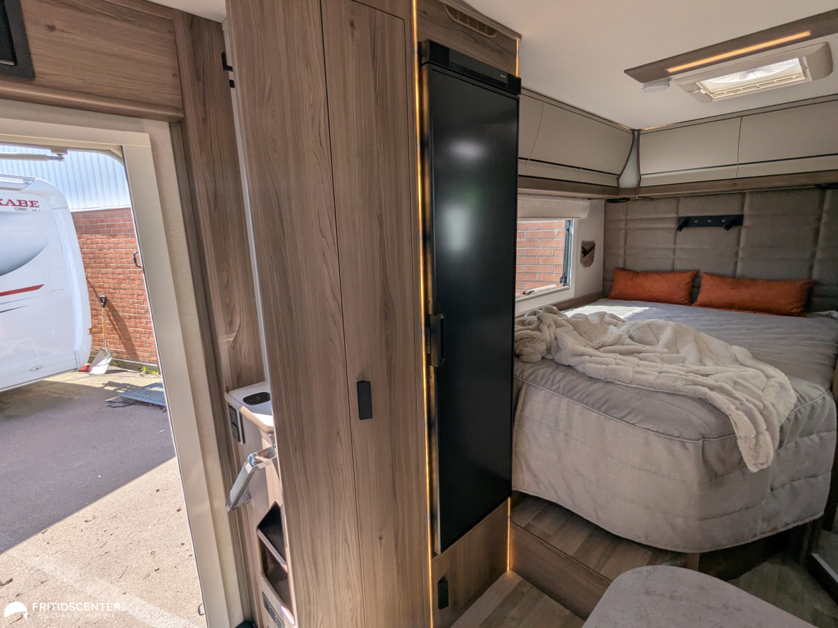 KABE Travel Master Novum 750 LXL *B-kort / Mercedes/ Åretrunt komfort, bild 11 av 25
