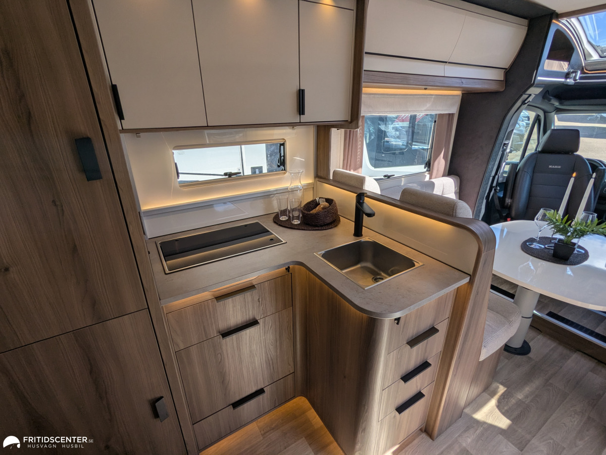KABE Travel Master Novum 750 LXL *B-kort / Mercedes/ Åretrunt komfort, bild 15 av 25