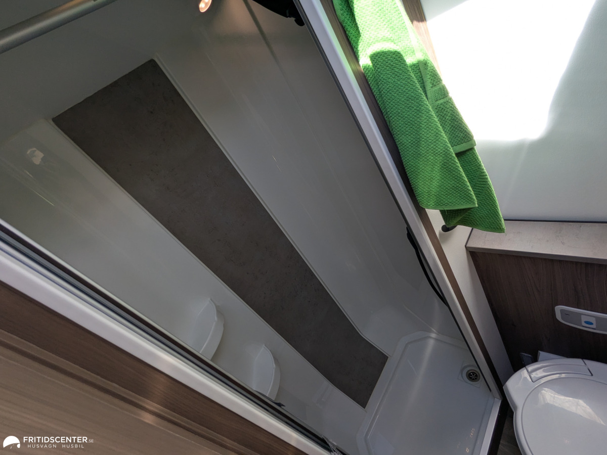 KABE Travel Master Novum 750 LXL *B-kort / Mercedes/ Åretrunt komfort, bild 14 av 25