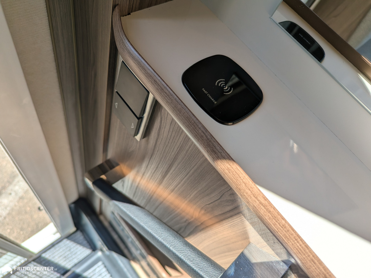 KABE Travel Master Novum 750 LXL *B-kort / Mercedes/ Åretrunt komfort, bild 21 av 25