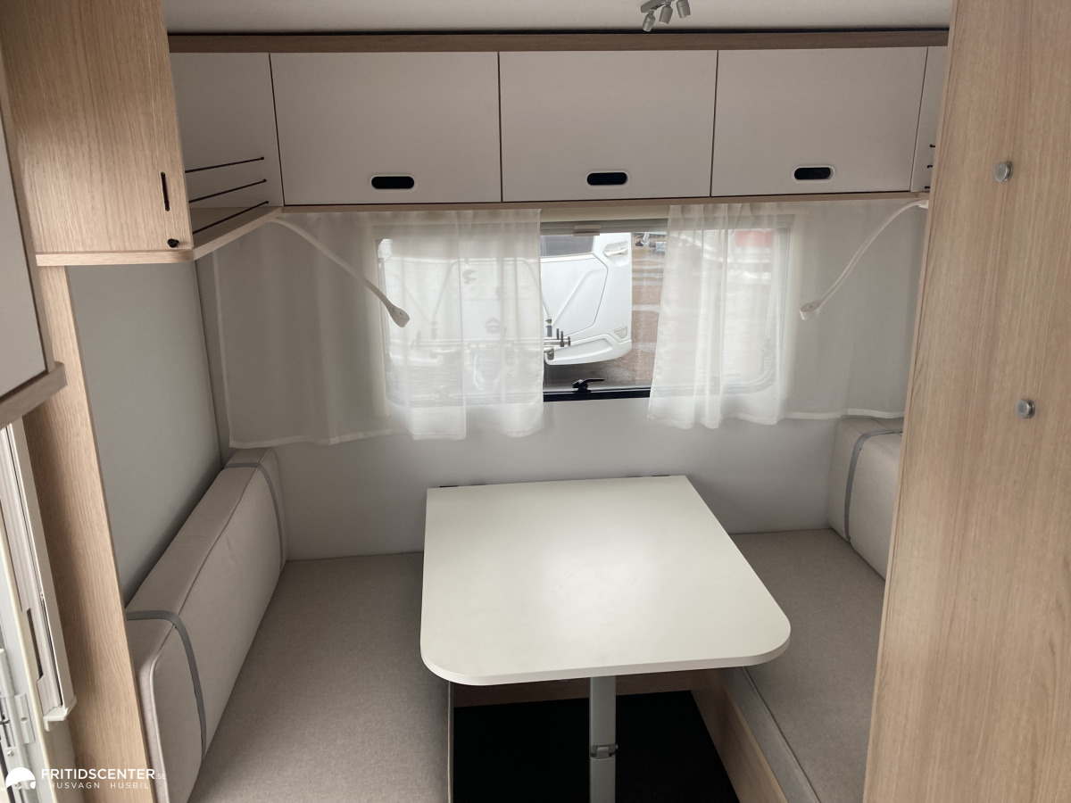Adria AVIVA 492 LU *MOVER / Cykelställ / Solpanel*, bild 6 av 12