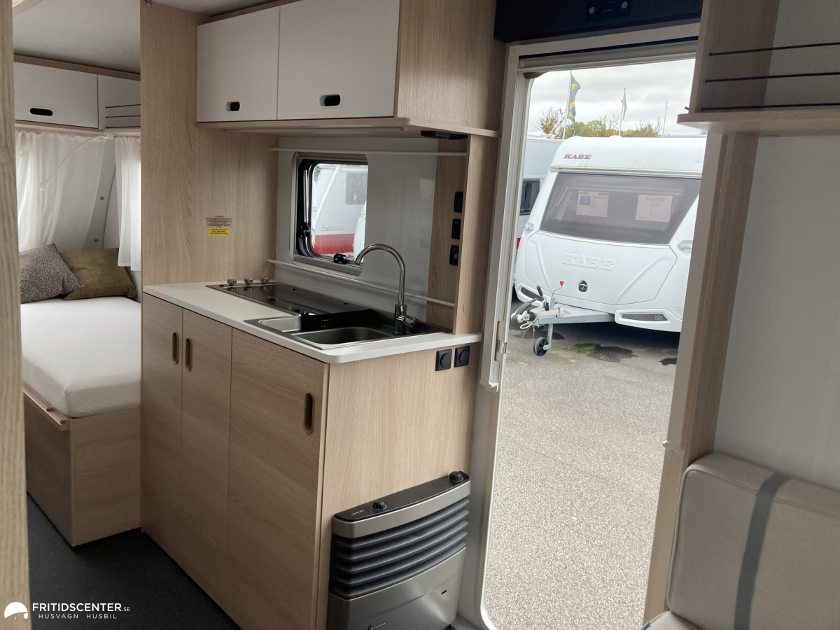 Adria AVIVA 492 LU *MOVER / Cykelställ / Solpanel*, bild 8 av 12