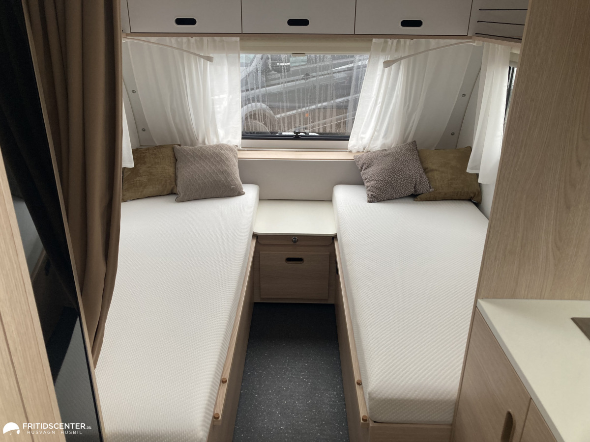 Adria AVIVA 492 LU *MOVER / Cykelställ / Solpanel*, bild 11 av 12