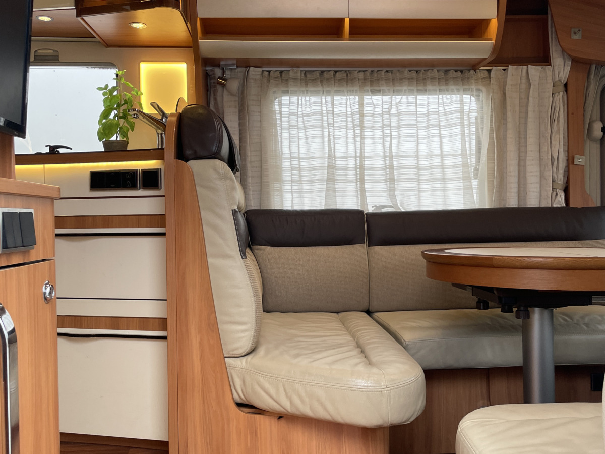 Hymer B798SL, bild 7 av 17