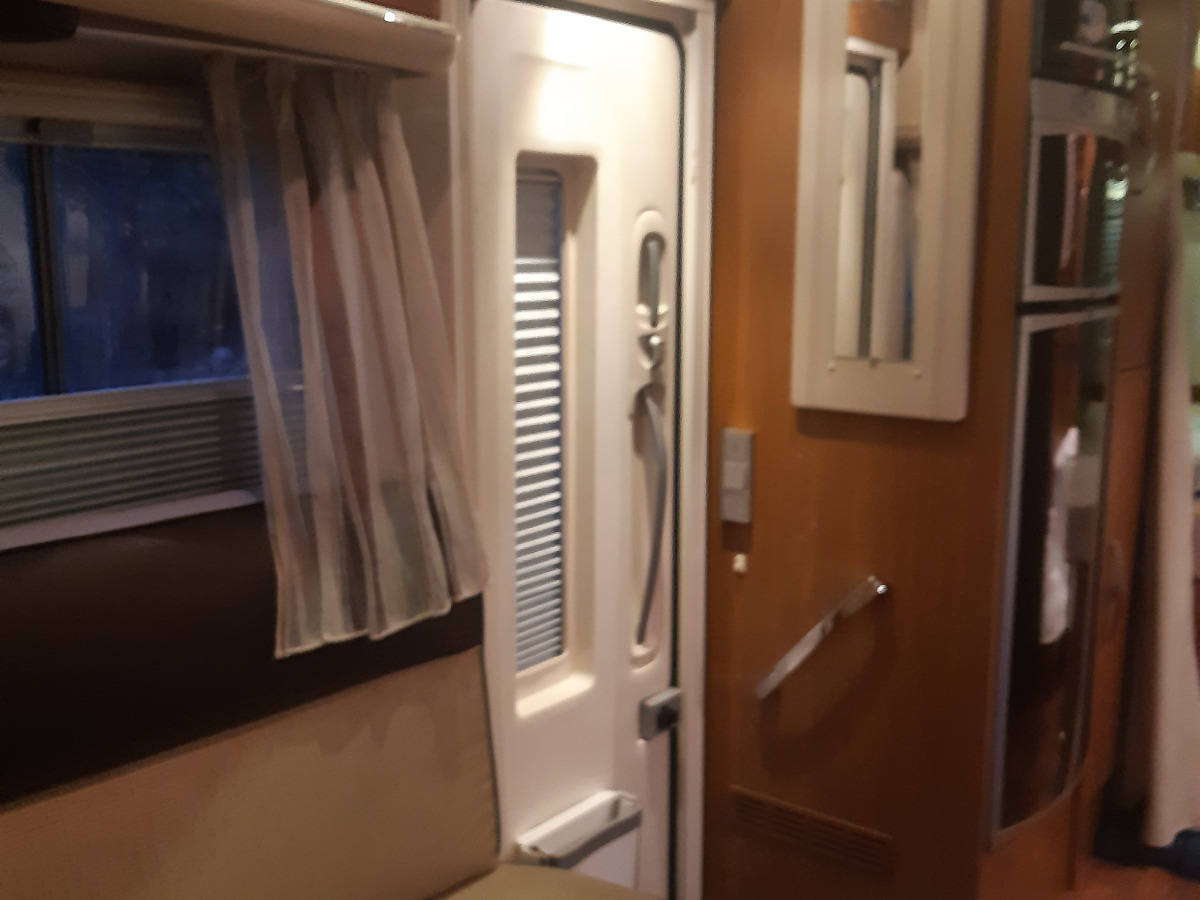 Hymer B654SL-L Star Edition 2011 alkochassi, bild 5 av 11