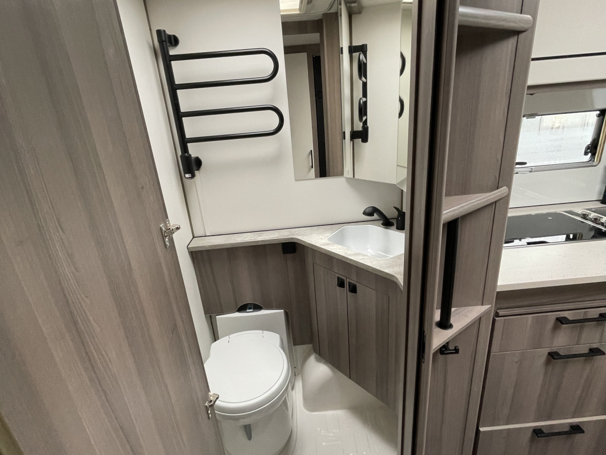 KABE ESTATE 560 GLE KS DESIGNPAKET KOMFORTPAKET, bild 11 av 31
