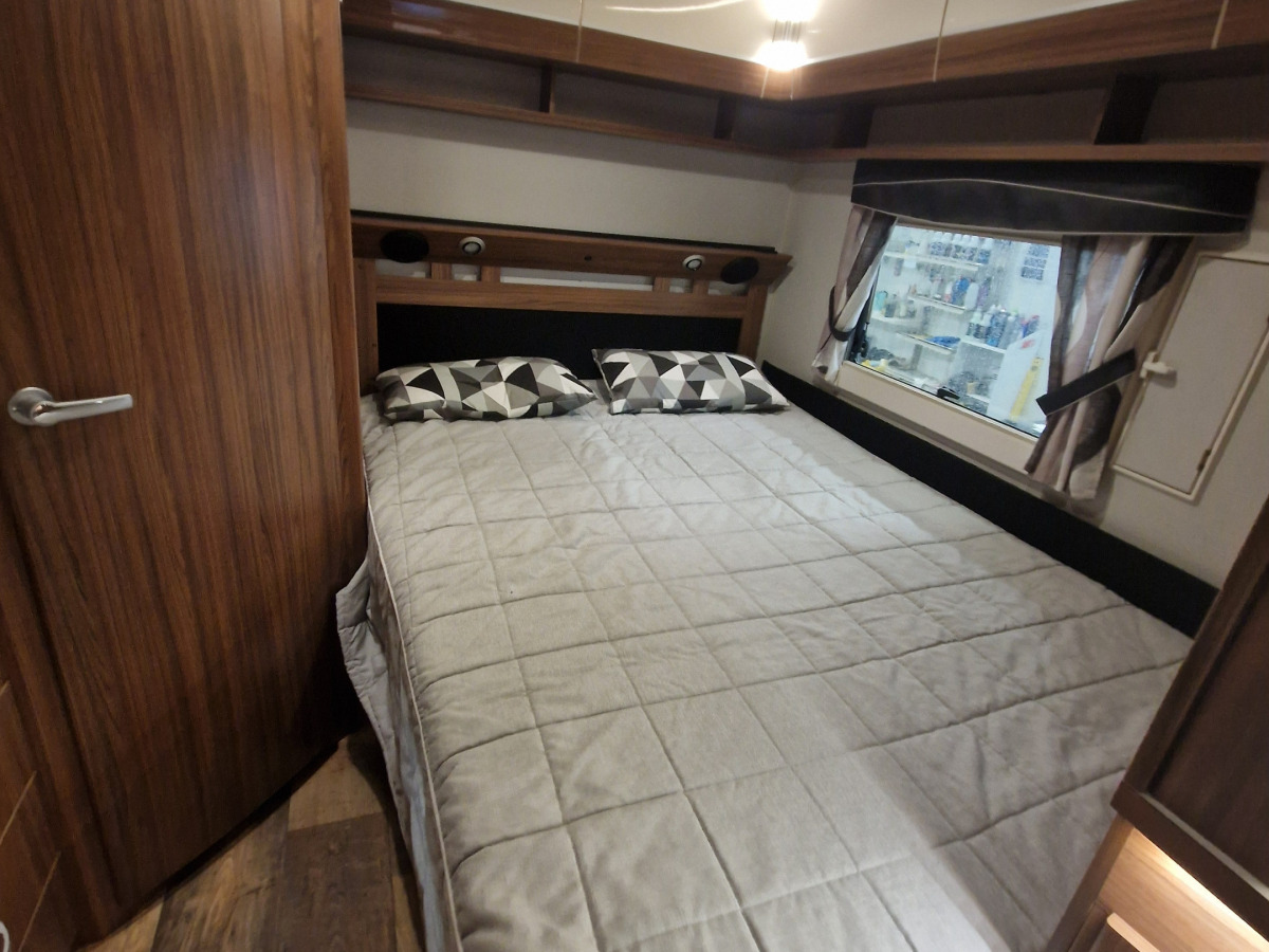 Polar 560 CTH VK Customized / Livingroom, bild 6 av 8