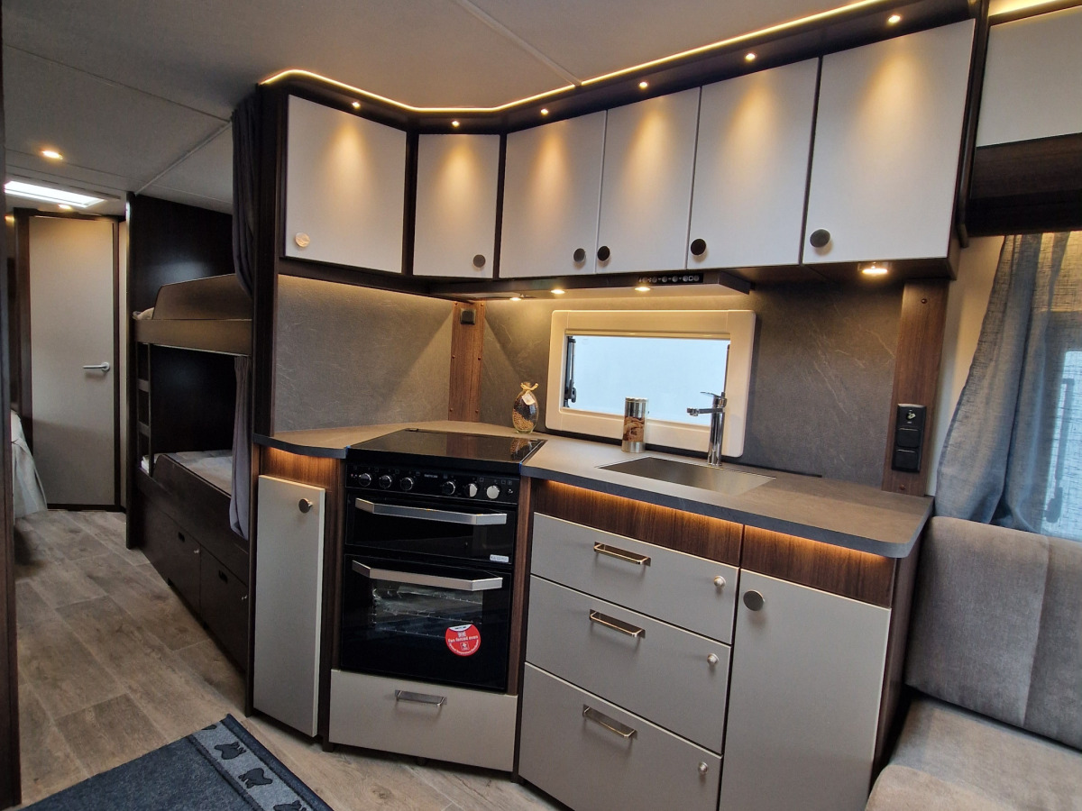 Polar Black Edition 730 FDCXA //LAGERRENSNING//, bild 3 av 12