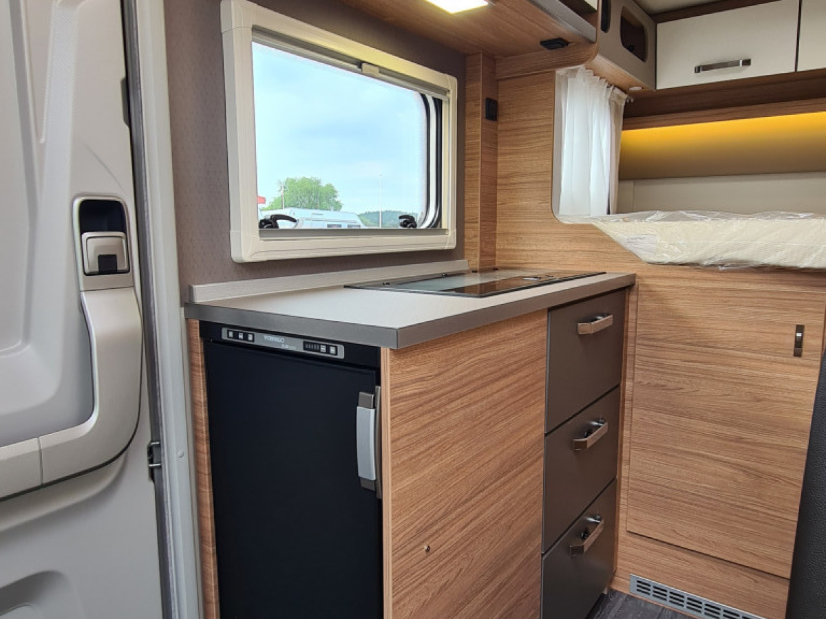 Weinsberg X-CURSION VAN EDITION [PEPPER] 500 MQ //LAGERRENSNING//, bild 5 av 11
