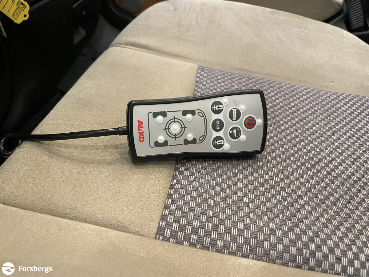 Carthago CHIC C-LINE I 6,2 XL QB, bild 4 av 30