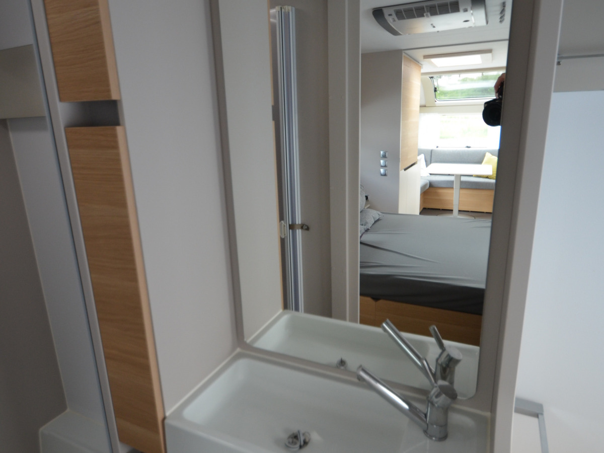 Adria adora 613 ut (AC), bild 18 av 20