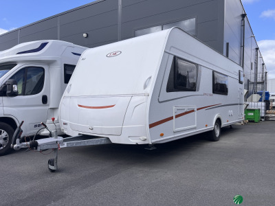 LMC Style 582 K / Barnkammarvagn / EXTRA-Öppet Lördag Söndag
