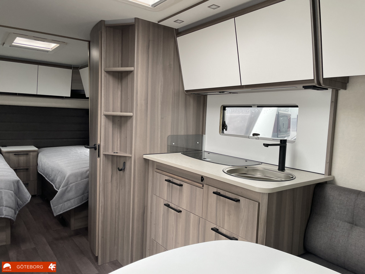 KABE ESTATE 560 GLE KS *KAMPANJ* AC*SOLPANEL*MOVER*, bild 7 av 18