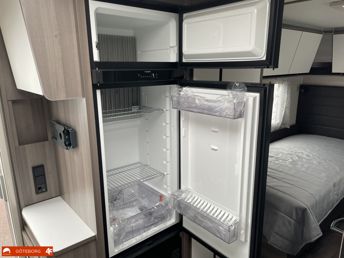 KABE ESTATE 560 GLE KS *KAMPANJ* AC*SOLPANEL*MOVER*, bild 9 av 18