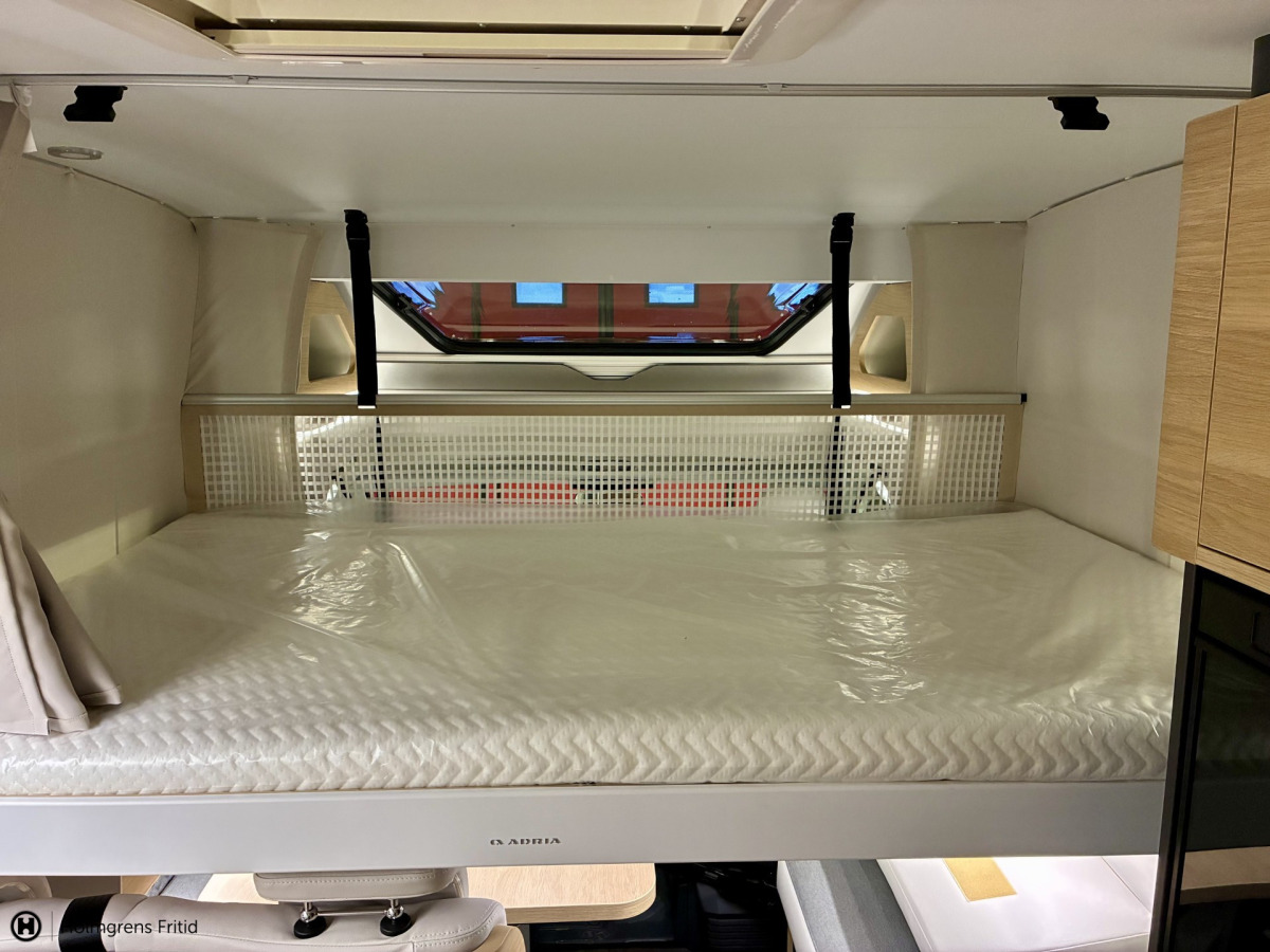 Adria MATRIX 670 SL 60Y, bild 15 av 16
