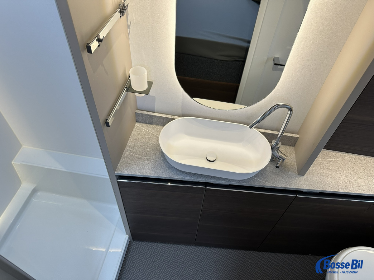 Adria Alpina 663 HT, bild 7 av 19